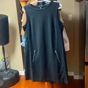 BNWT Black dress